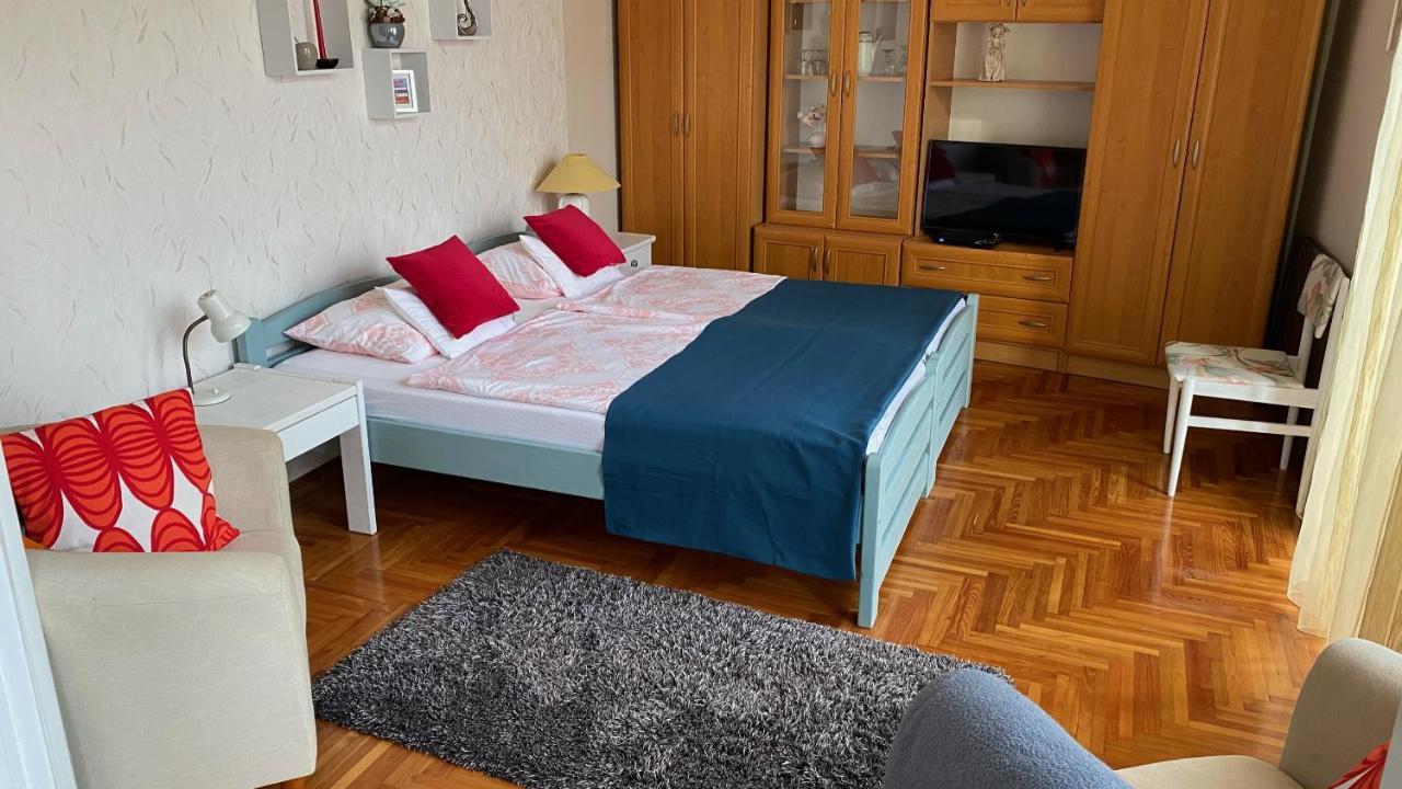 Balazs Apartman Eger Bagian luar foto